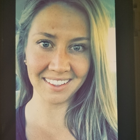 Meet your Posher, Brynna - Picture 1 of 1